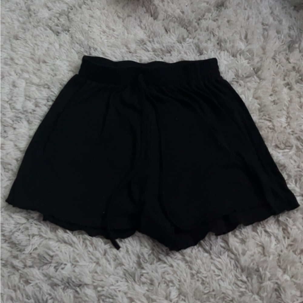 Black Comfy Ruffled Lounge Shorts. Size- Large Brand- Shein